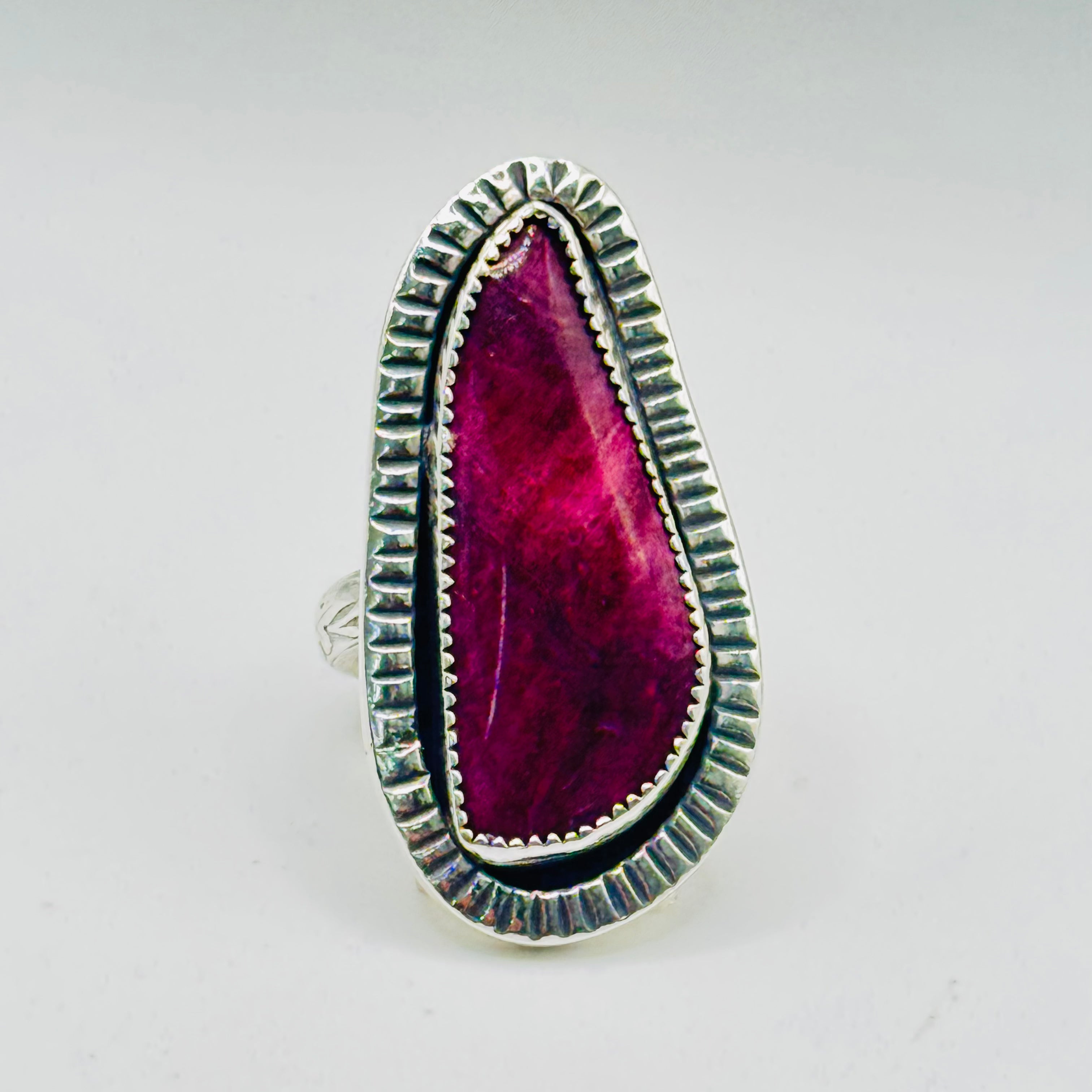 Handmade Ring | 950 Sterling Silver & Purple Spiny Oyster