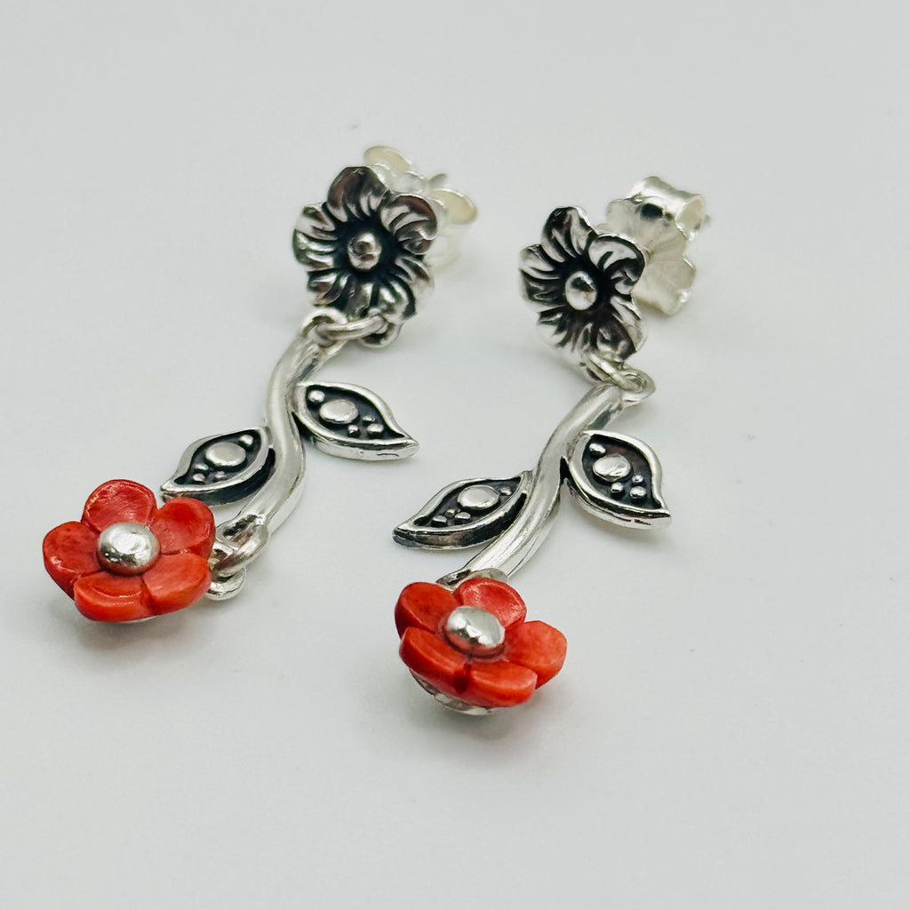 Red Flower Drop Earrings | Sterling Silver 950 & Natural Spiny Oyster