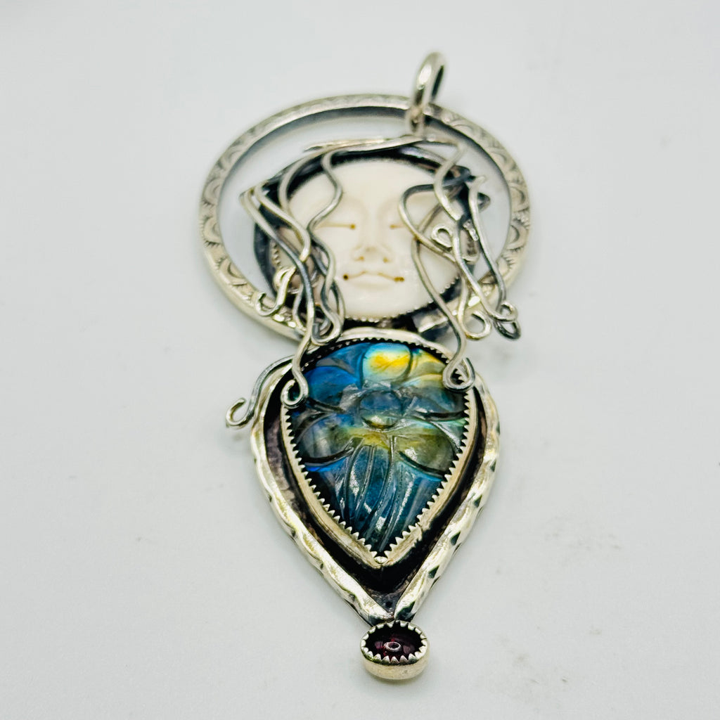 Mother Earth Pendant | Sterling Silver 950, Labradorite & Tourmaline