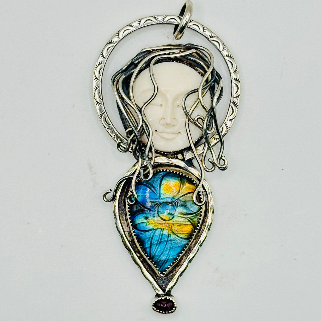 Mother Earth Pendant | Sterling Silver 950, Labradorite & Tourmaline