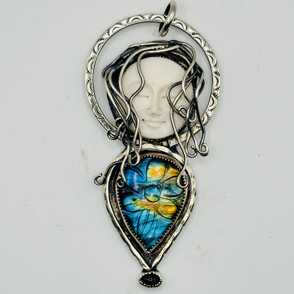 Mother Earth Pendant | Sterling Silver 950, Labradorite & Tourmaline
