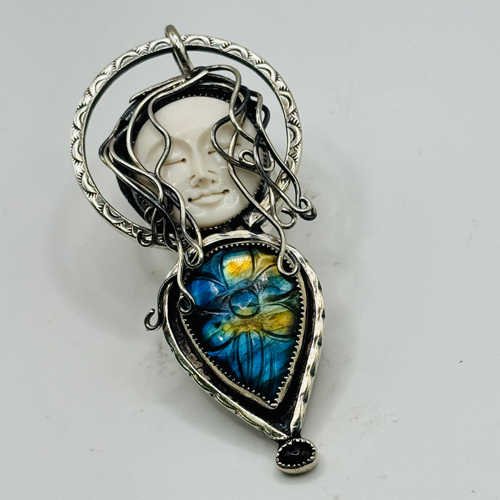 Mother Earth Pendant | Sterling Silver 950, Labradorite & Tourmaline