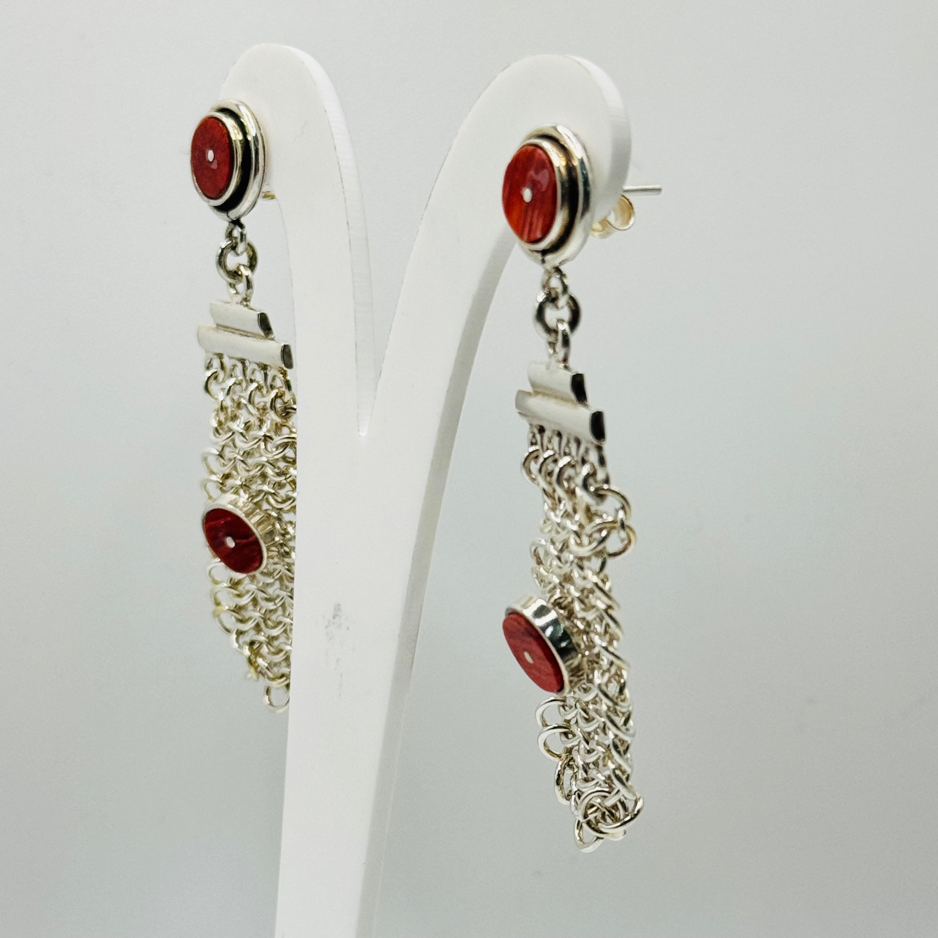 Hand-Woven Sterling Silver 950 & Red Spiny Oyster Earrings
