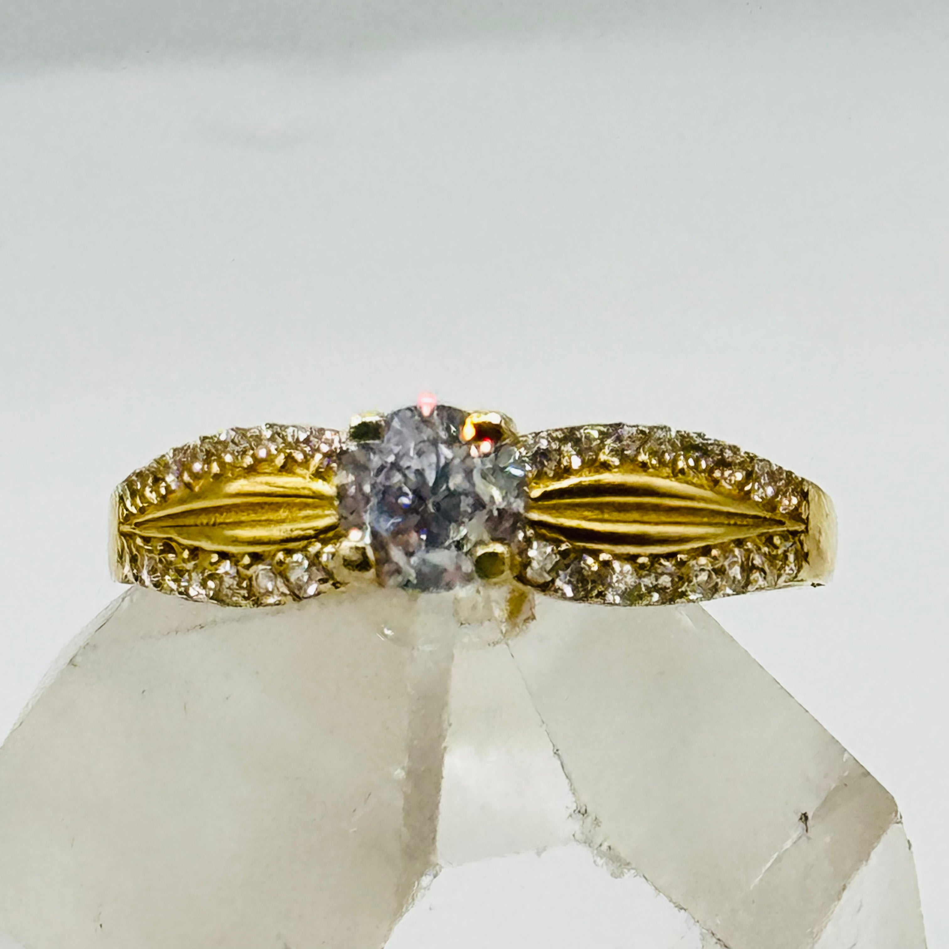 10K Gold  Ring with Swarovski Crystals - Size 9
