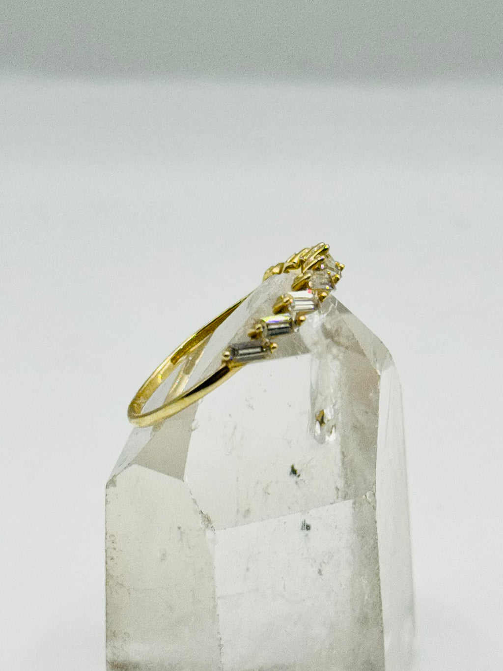 10K Gold  Ring with Baguette Swarovski Crystals - Size 7