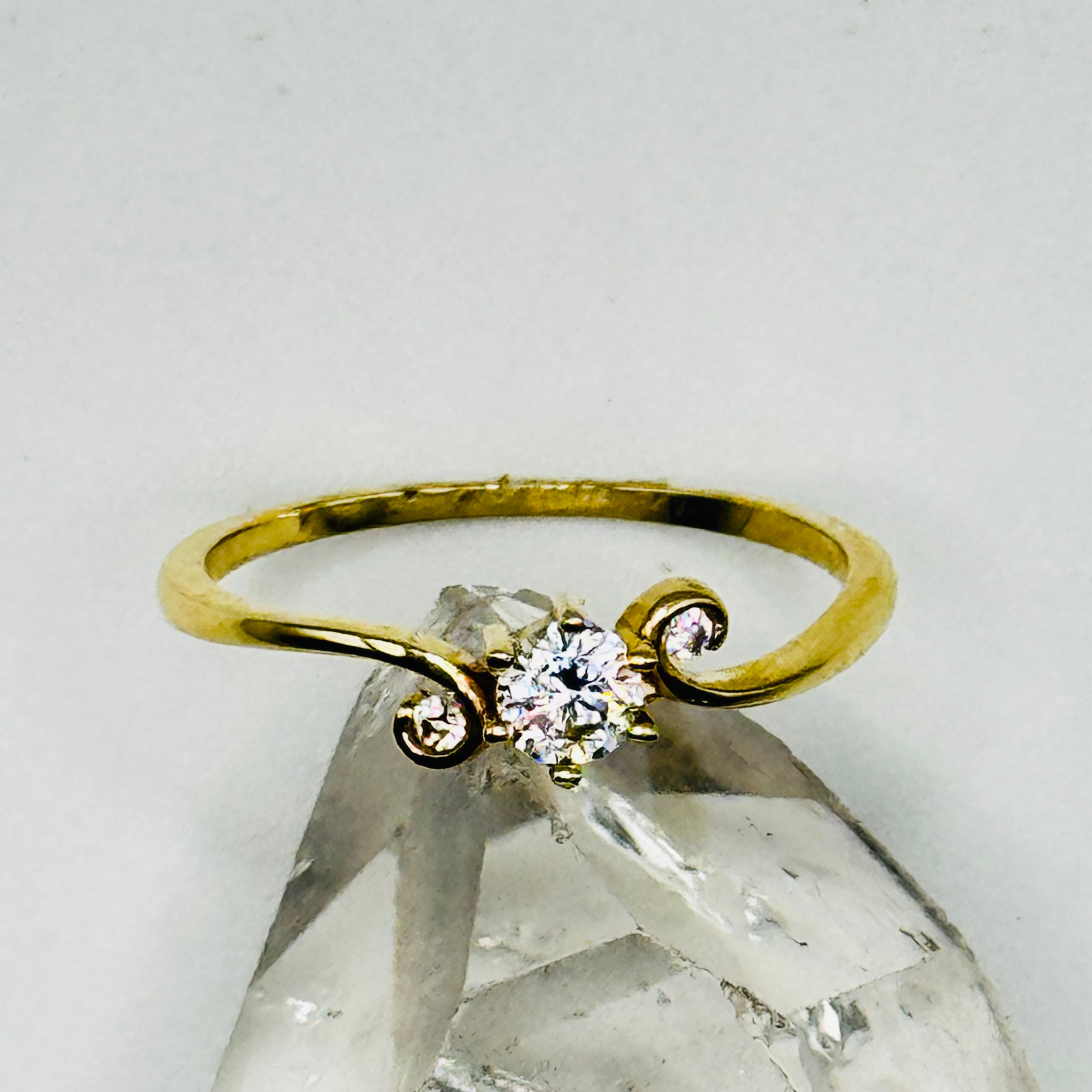 Delicate 10K Gold Ring with Swarovski Crystal - Size 7 1/2