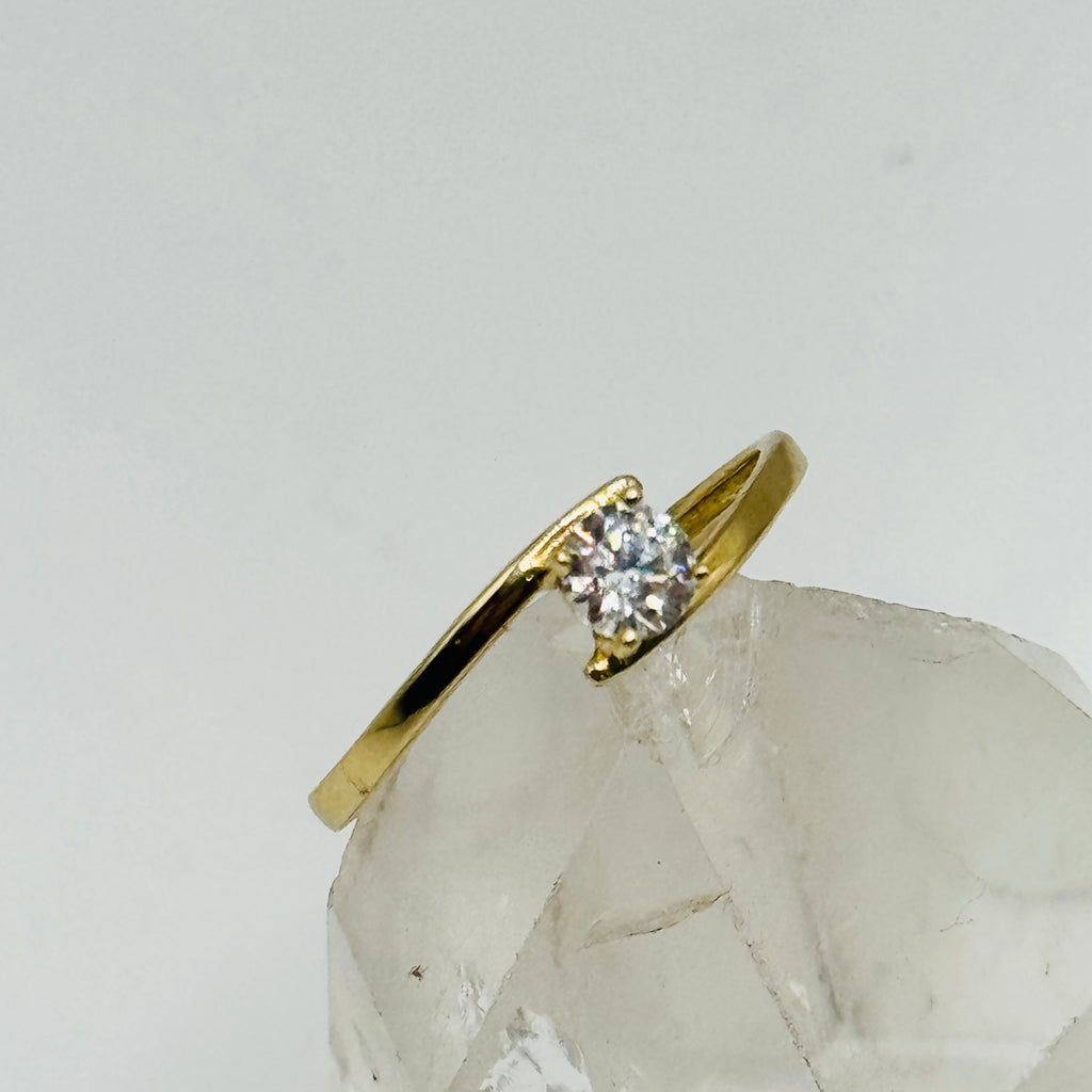 Delicado Anillo de Oro de 10K con Cristales Swarovski - Talla 5 1/2