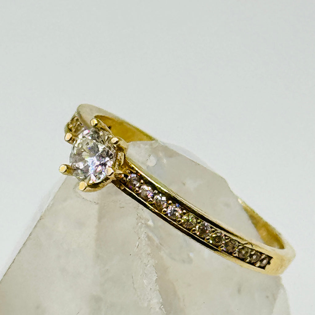 Classic 10K Gold Ring with Swarovski Crystals - Size 7