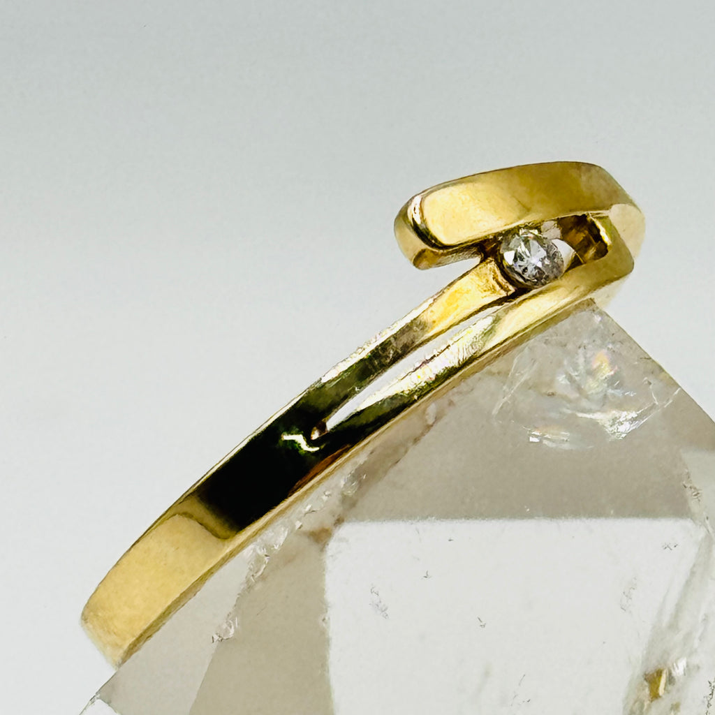 Delicate 10K Gold Ring with Swarovski Crystal - Size 9
