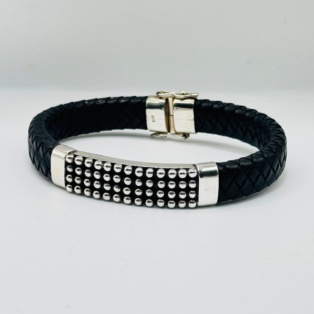 Pulsera para hombre de cuero trenzado y plata de ley 950 con detalles atrevidos