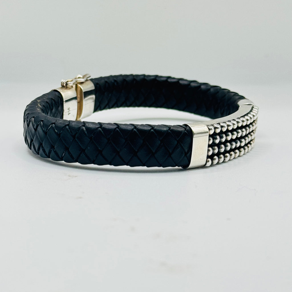 Pulsera para hombre de cuero trenzado y plata de ley 950 con detalles atrevidos