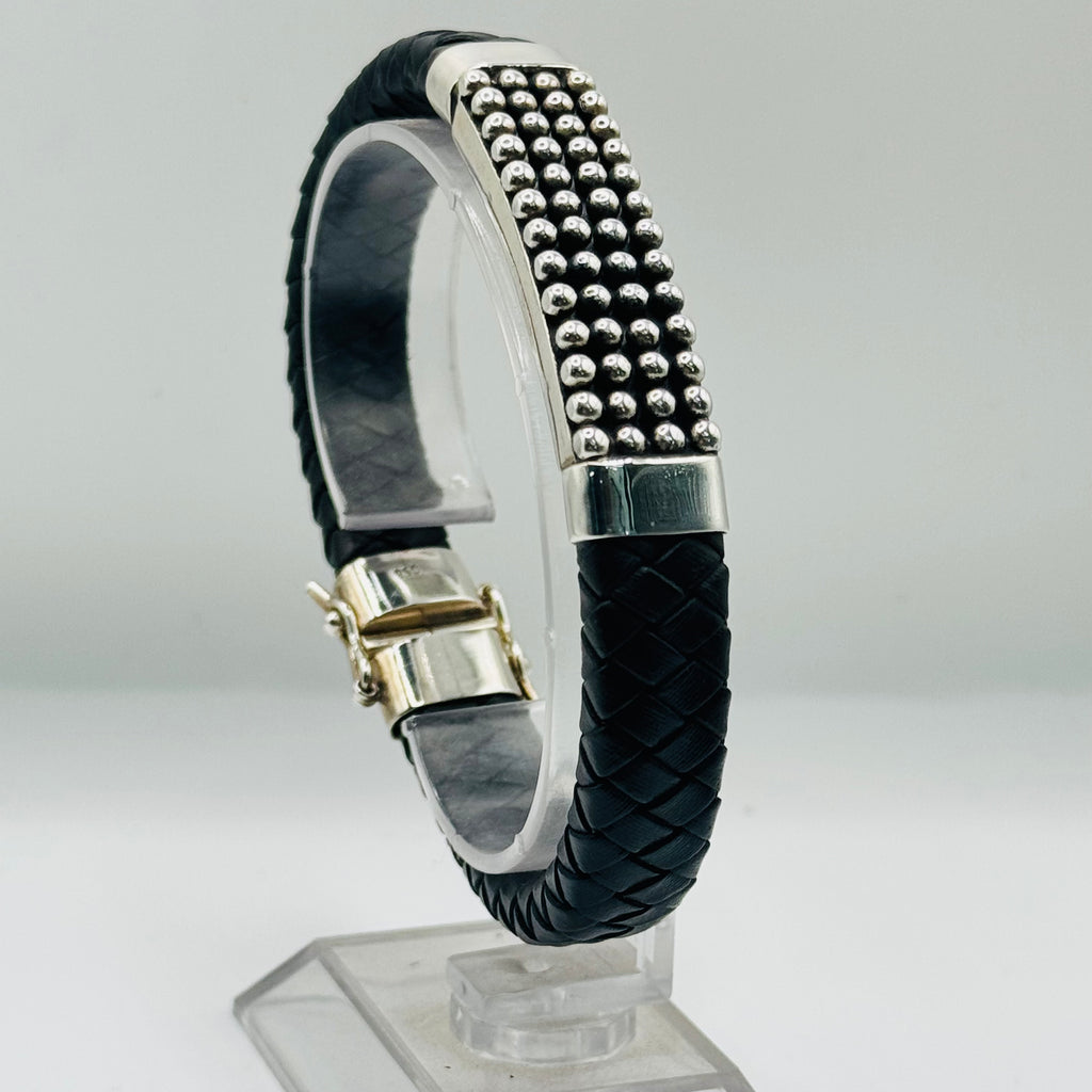 Pulsera para hombre de cuero trenzado y plata de ley 950 con detalles atrevidos