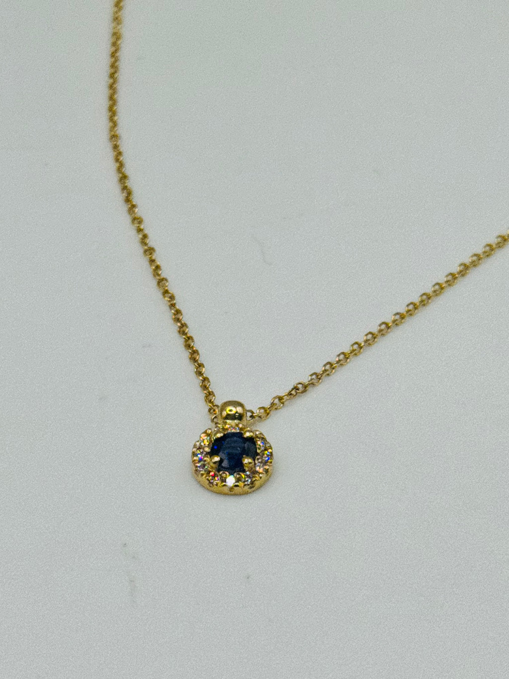 18K Gold Sapphire & Diamond Solitaire Necklace