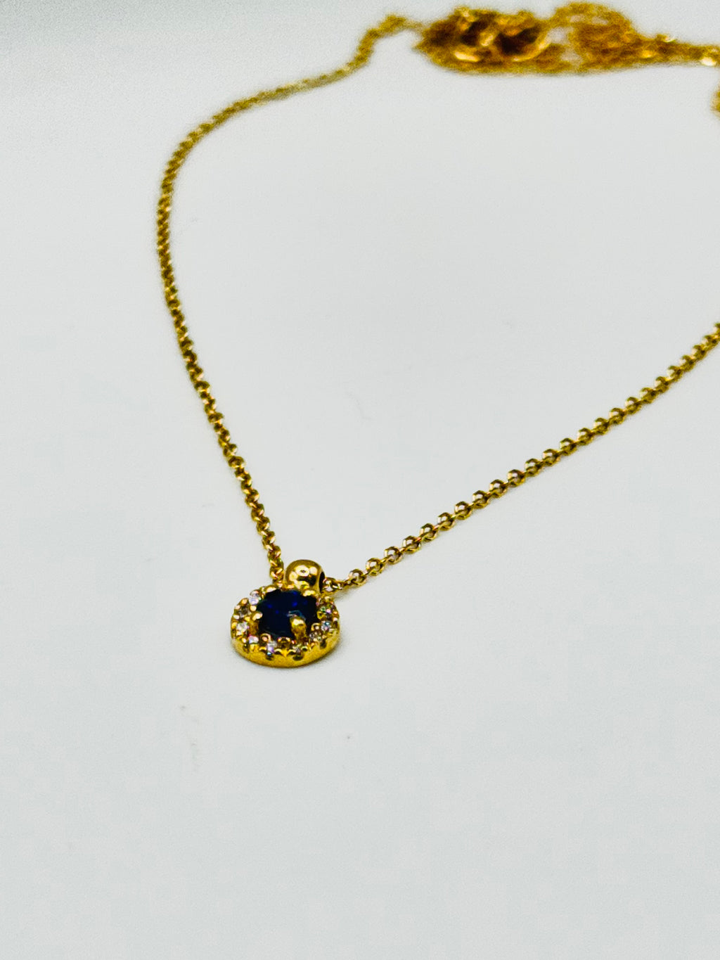 18K Gold Sapphire & Diamond Solitaire Necklace
