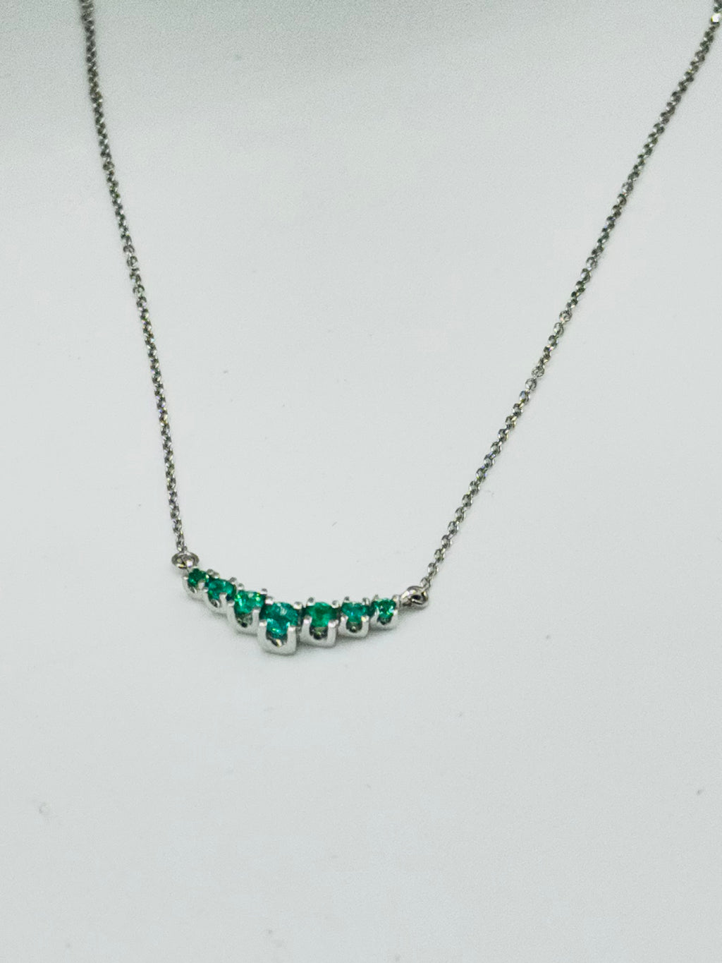 18K White Gold Necklace with Certified Emeralds