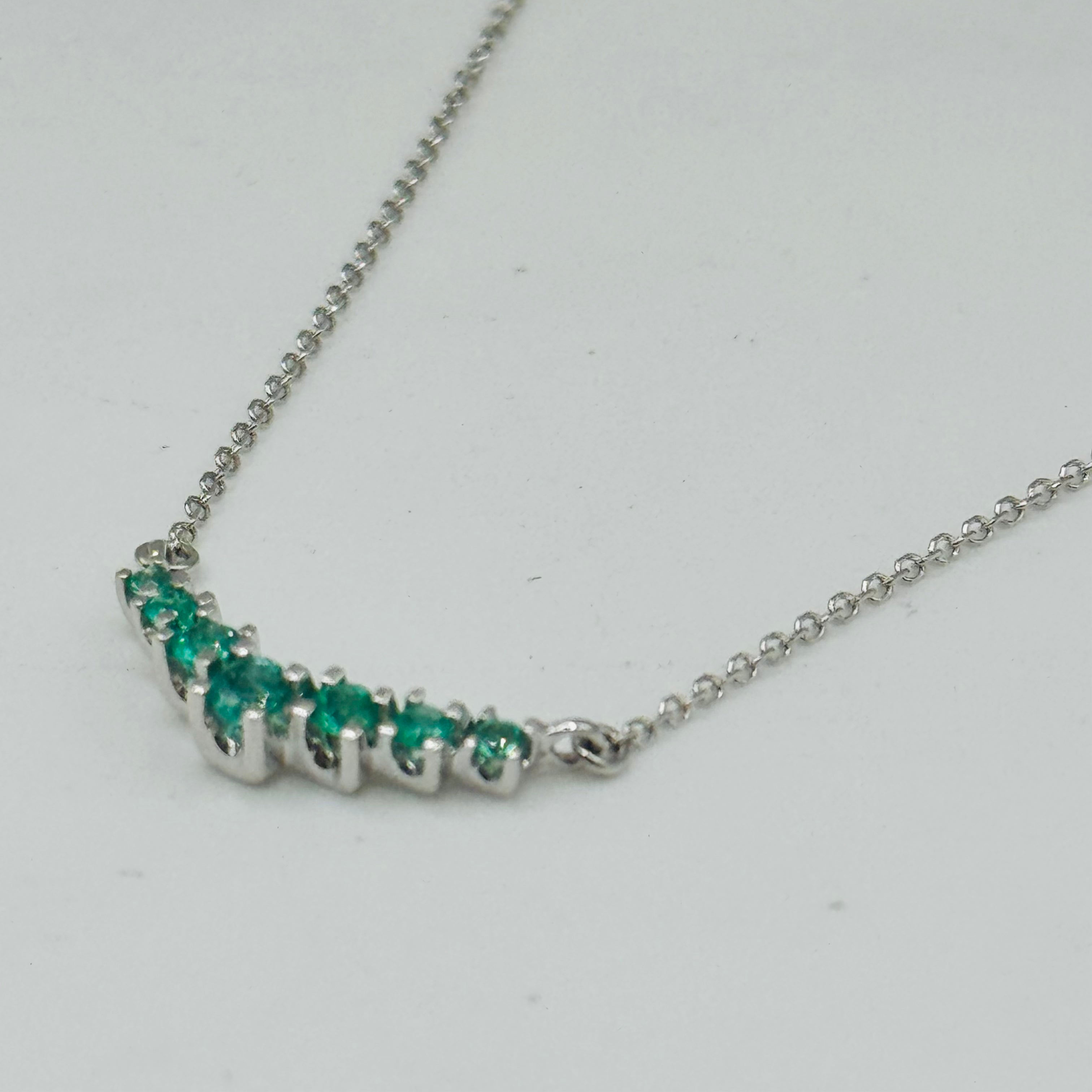 18K White Gold Necklace with Certified Emeralds