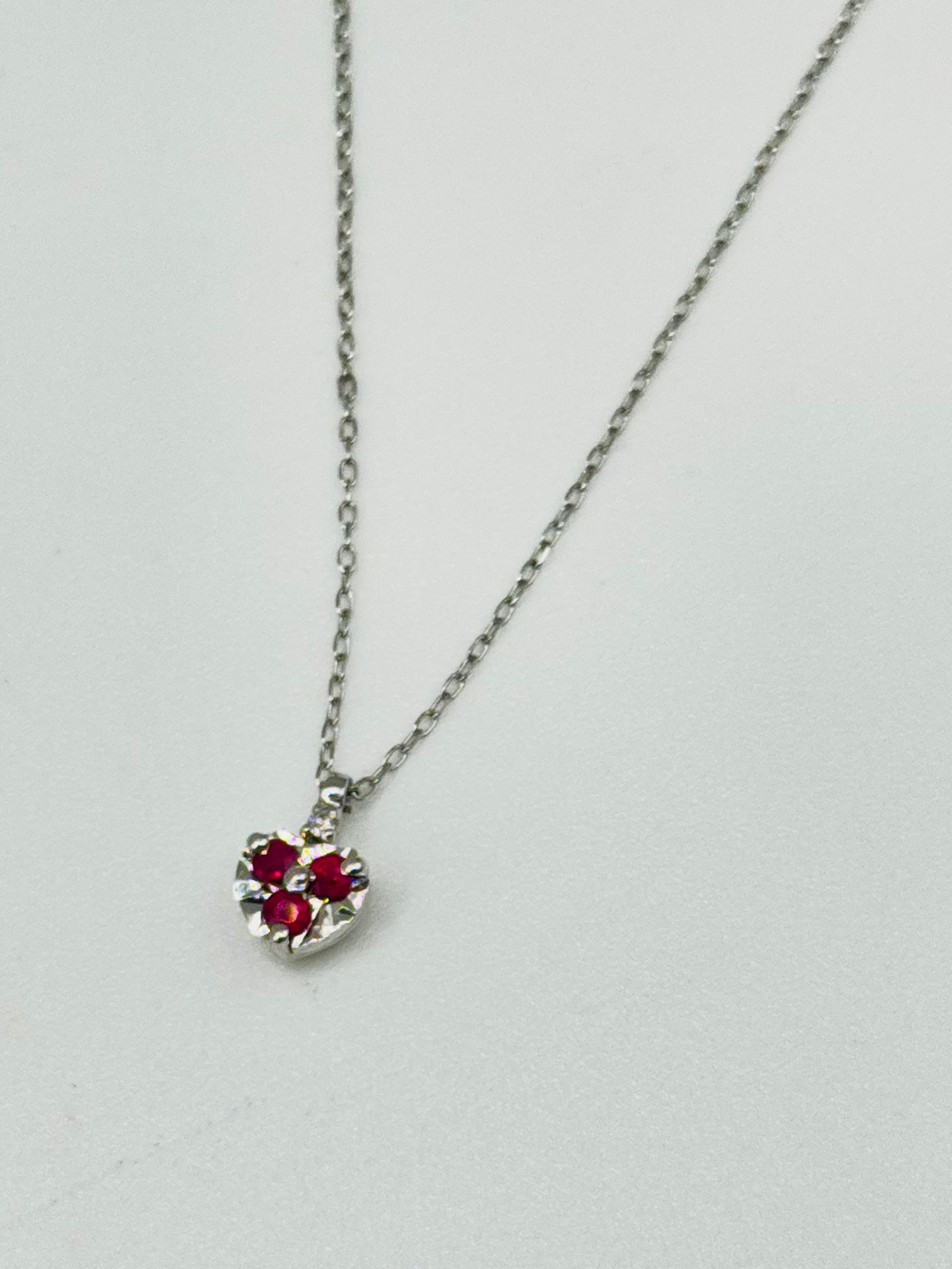 18K White Gold Necklace with Certified Ruby & Diamonds