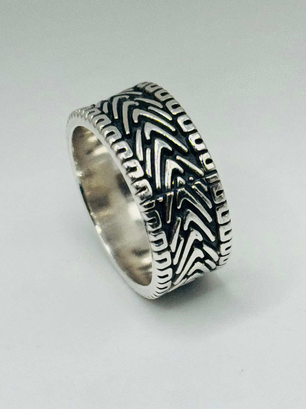 Handcrafted Men's Sterling Silver 950 Ring with Internal Braid — Size 11.5