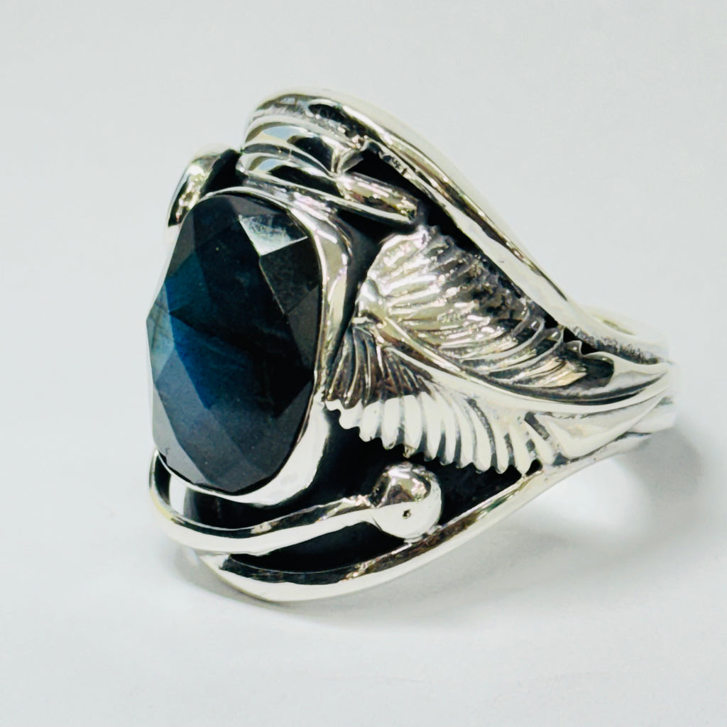 Native Design Faceted Labradorite Sterling Silver 950 Ring