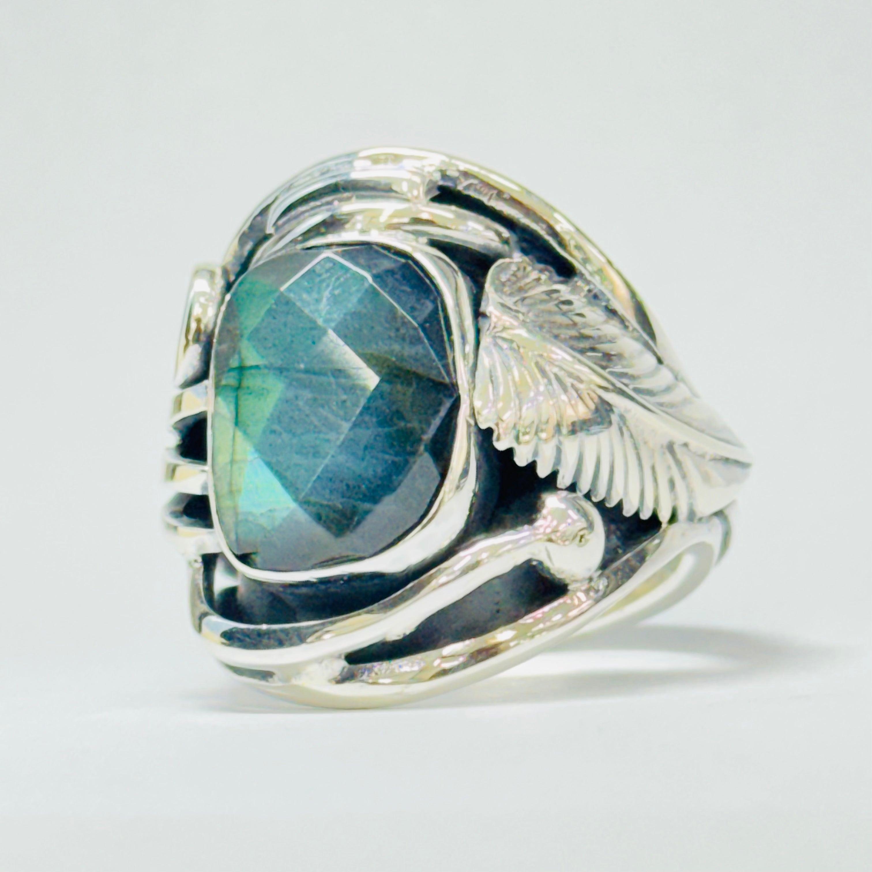 Native Design Faceted Labradorite Sterling Silver 950 Ring