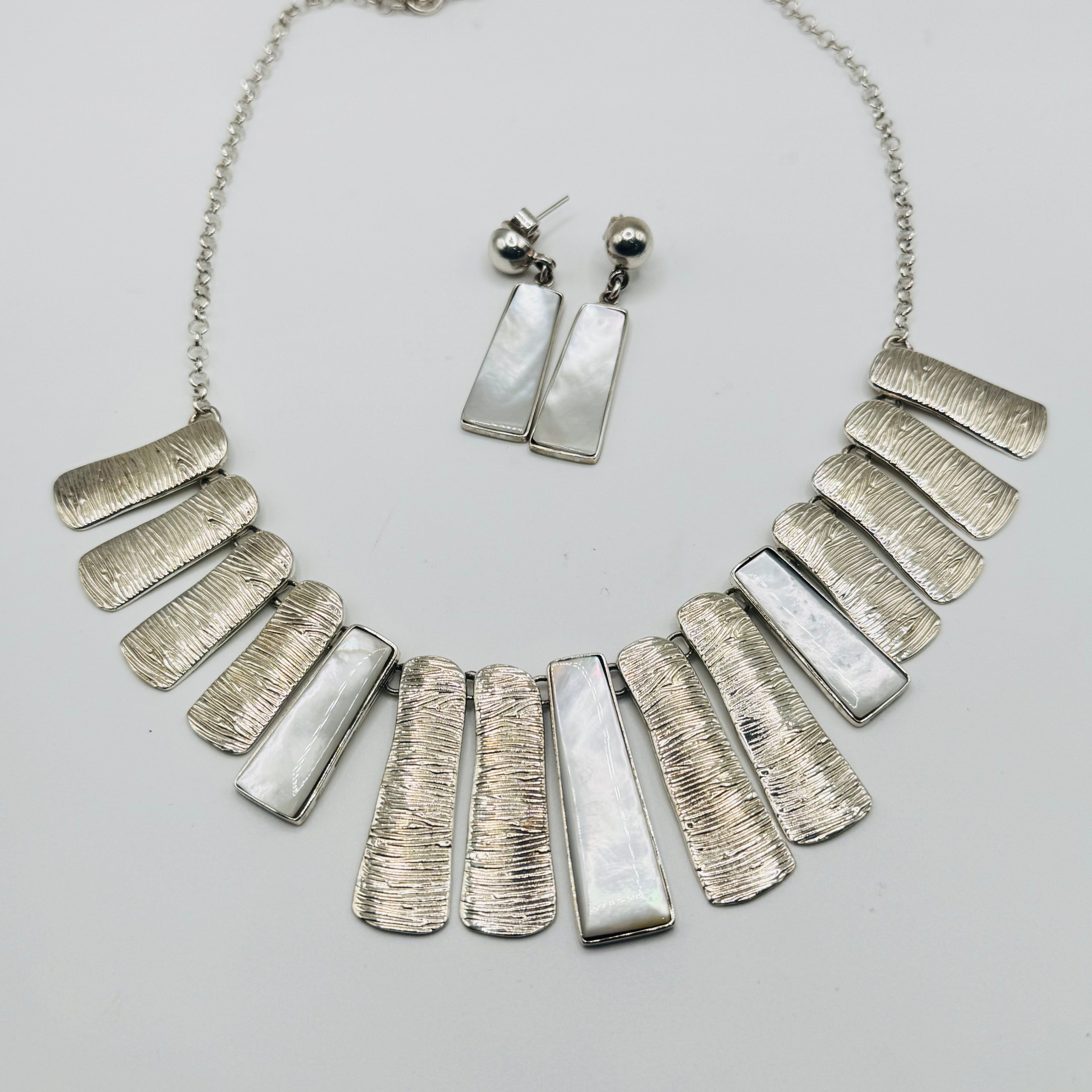Handmade 950 Sterling Silver and Mother-of-Pearl Necklace Set
