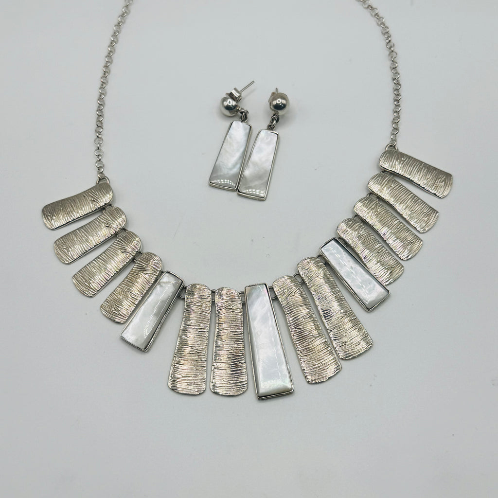 Handmade 950 Sterling Silver and Mother-of-Pearl Necklace Set